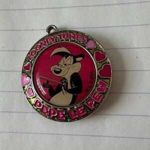 Looney Tunes Pepe Le Pew Locket Keychain (S05)